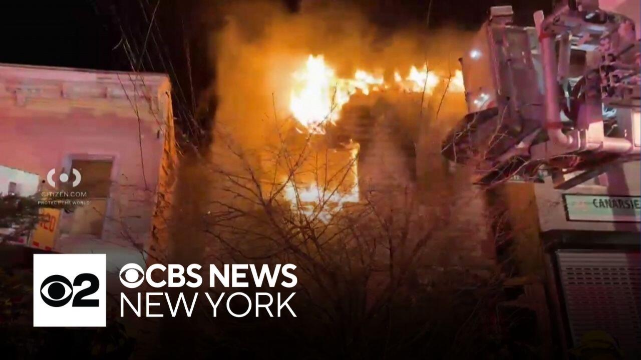 4 hurt as fire rips through home in Canarsie, Brooklyn, FDNY says