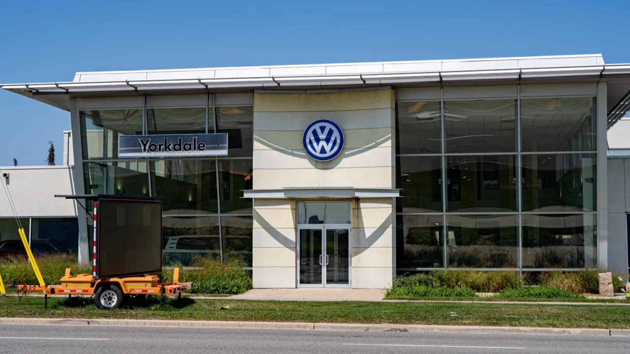 Volkswagen Group reaches 4 million all-electric deliveries as its EV ...