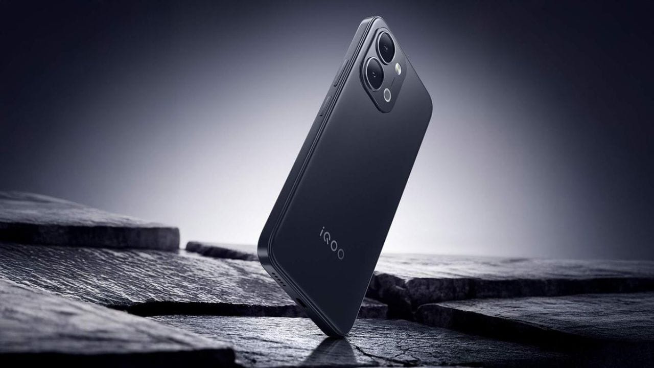 Глобальный дебют iQOO Z11x: аккумулятор 7200 мАч и защита IP69