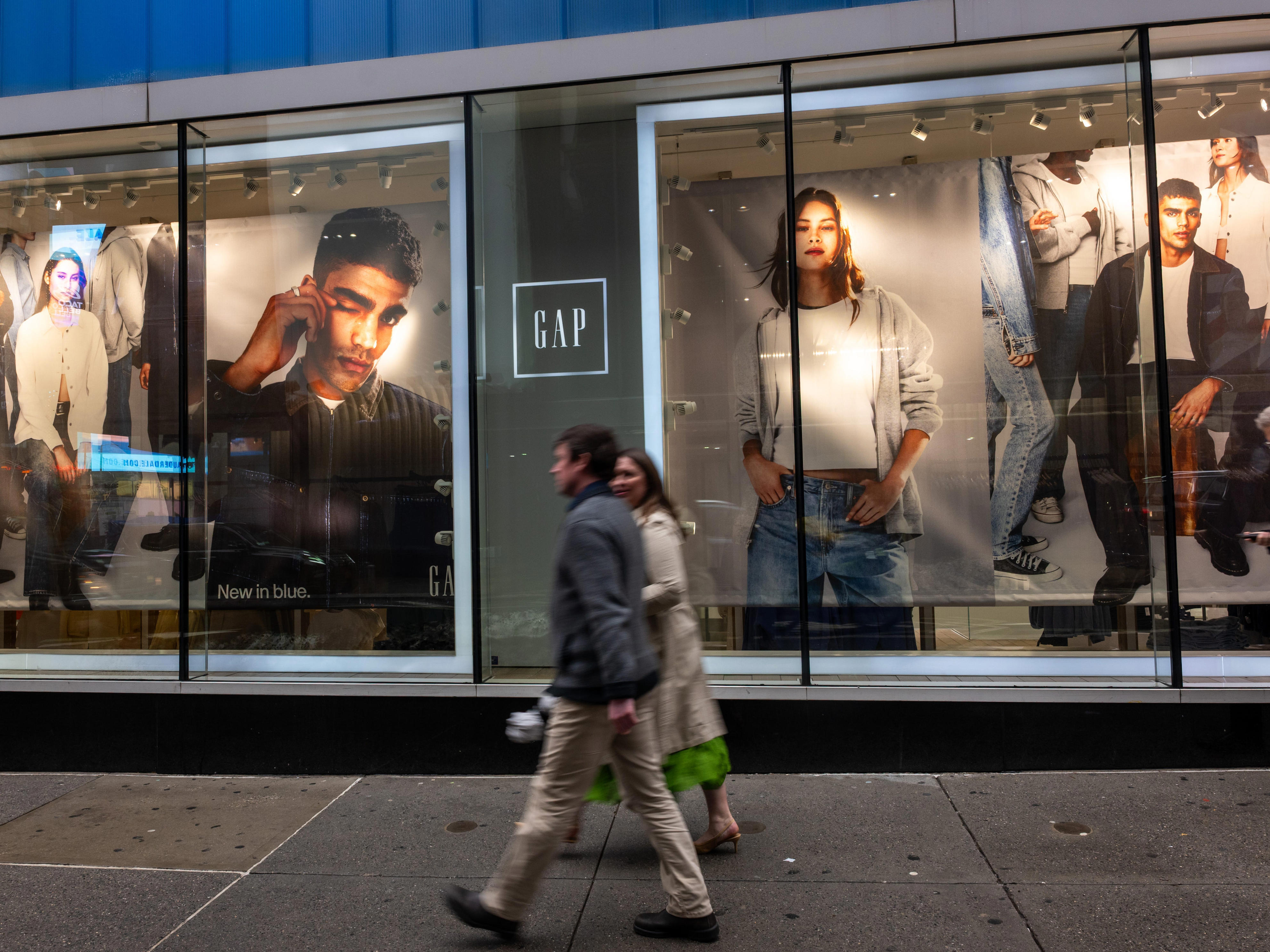 A new generation is discovering Gap — and they're loading up on jeans ...