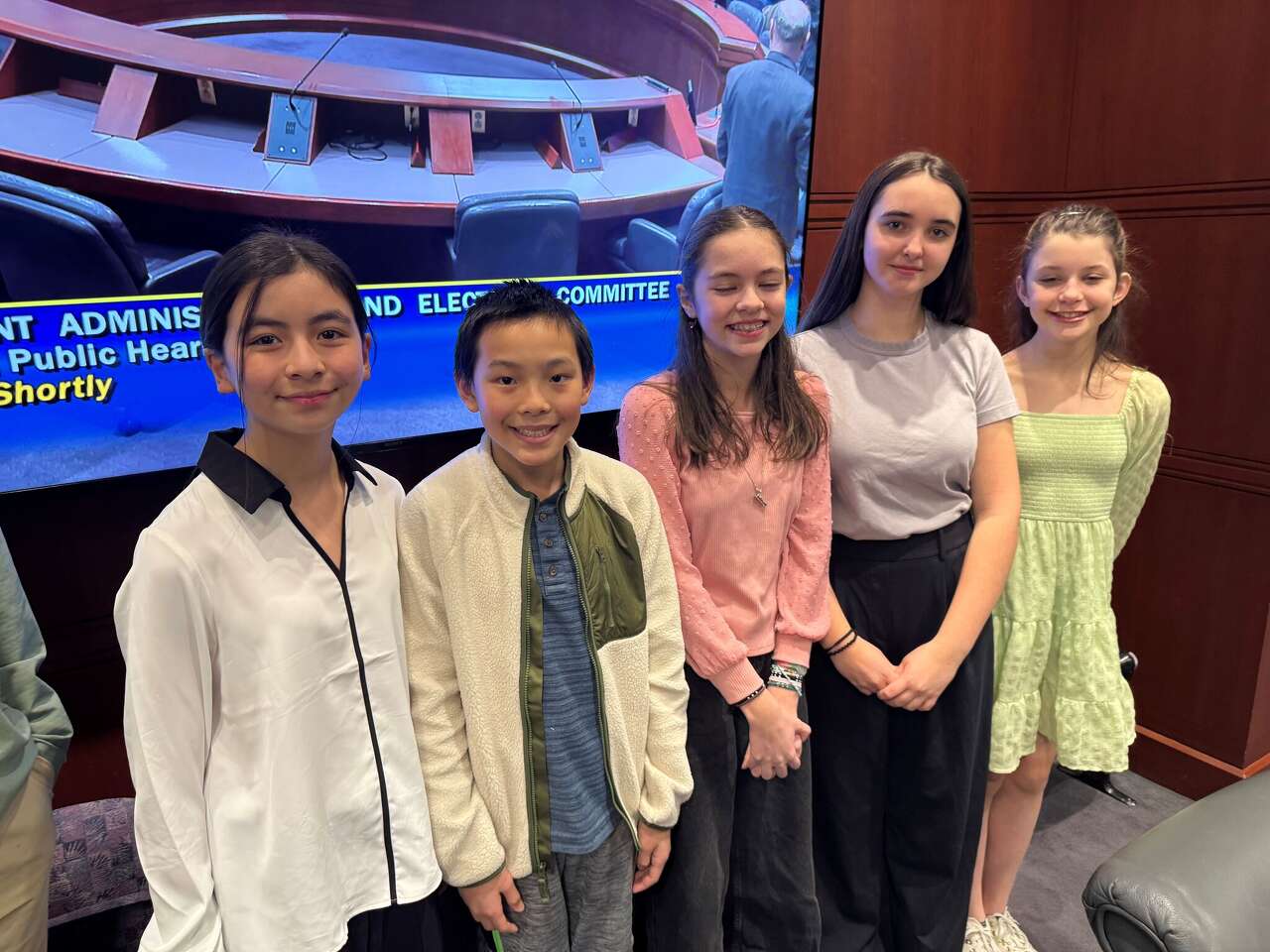 CT middle schoolers push for marble used throughout the Capitol to be ...