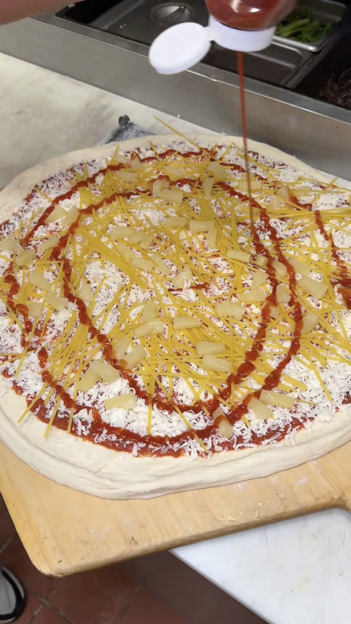 Authentic Italian pizza hack
