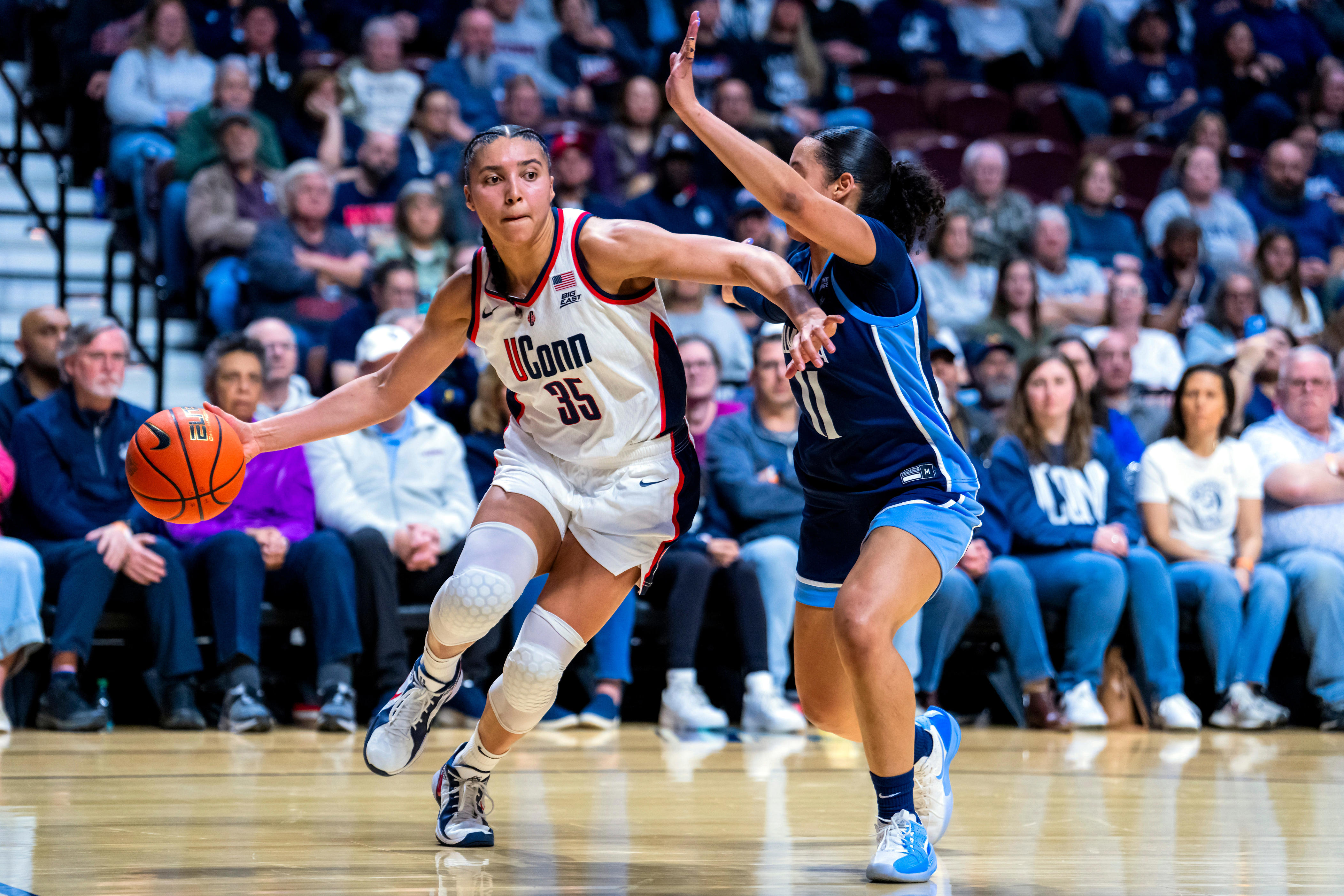 Women's NCAA printable bracket for 2026 March Madness predictions, picks