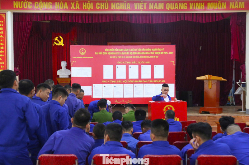 ‘Lá phiếu giúp tôi thấy mình vẫn là một phần của xã hội’