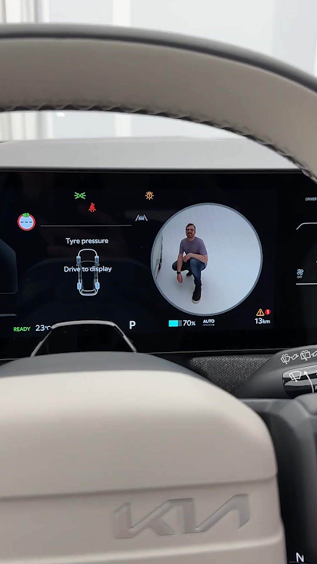 Blind spot camera feature in the Kia EV3