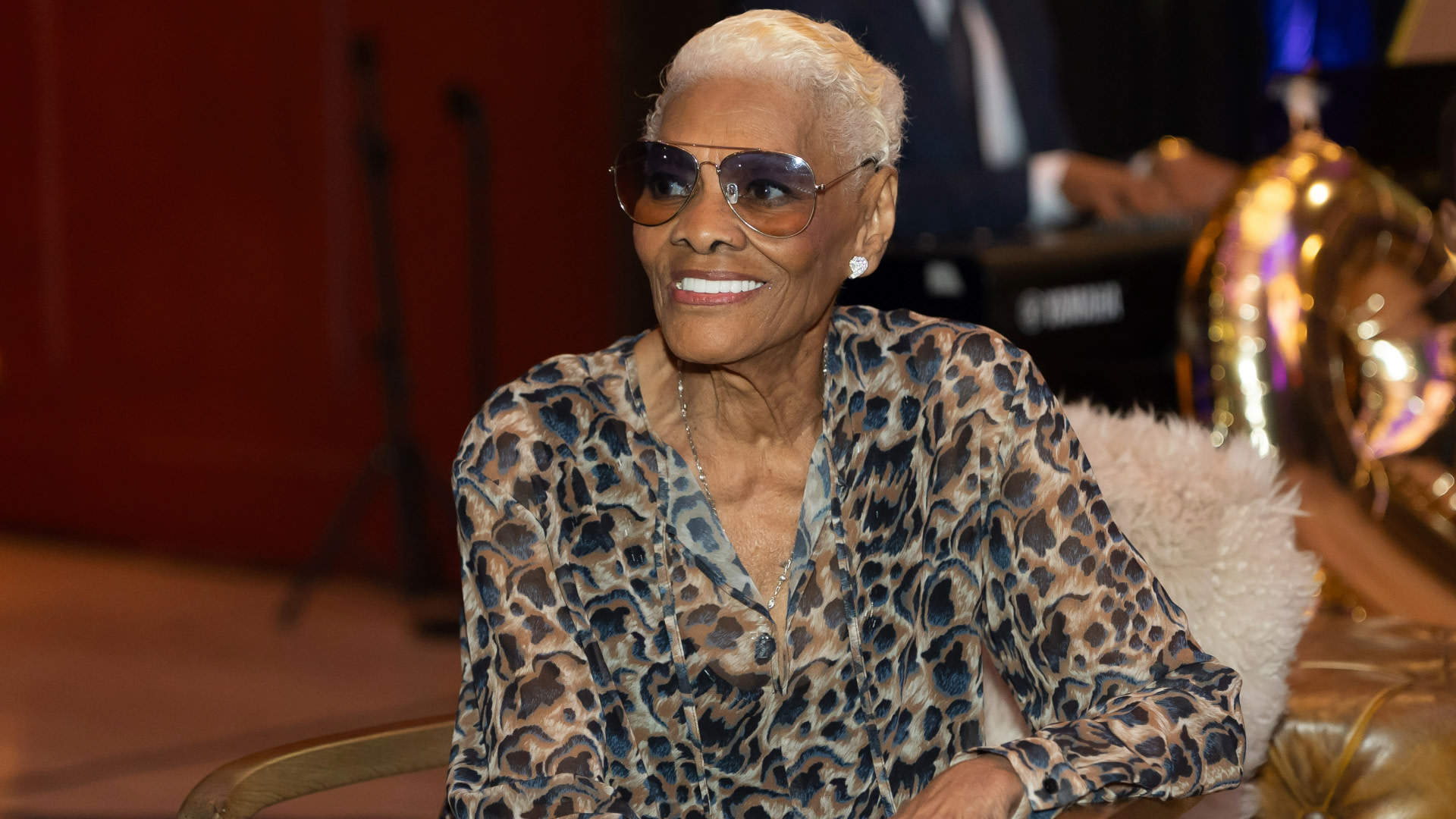 Dionne Warwick accuses rights firm of taking millions in royalties<br>