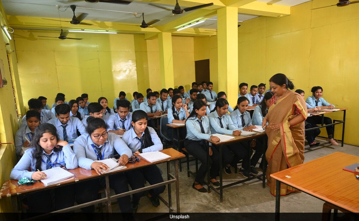 English now a foreign language in schools? Here's what CBSE's 3 ...
