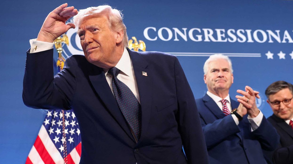 Trump’s ‘odd weekend’ amid global turmoil rattles expert