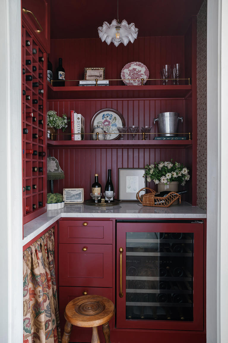 How a designer turned an awkward closet into this French bistro ...