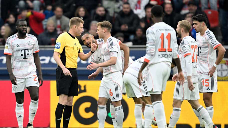 Bayern Munich salvage a point against Bayer Leverkusen<br><br>