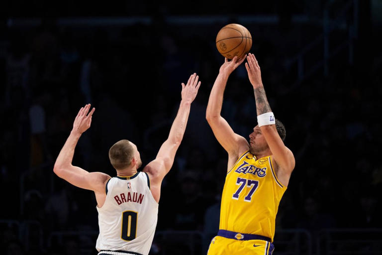 Doncic hits game-winner in OT as Lakers edge Nuggets