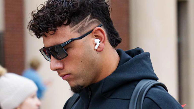 Oregon quarterback Dylan Raiola makes notable change after Nebraska exit