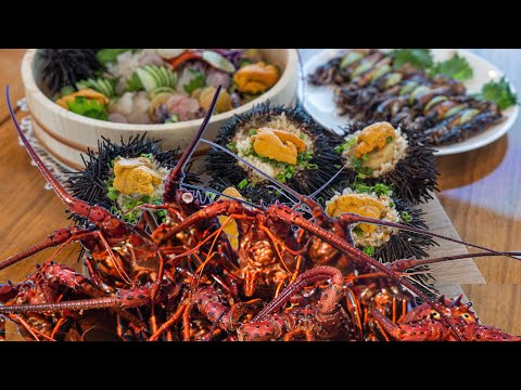 I found the freshest seafood on a yacht! 🛥️