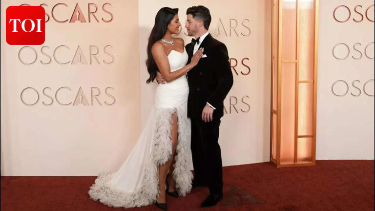 slim fit dress slacks Priyanka Chopra 2023 Met Gala Black Strapless Slit Dress main image 0