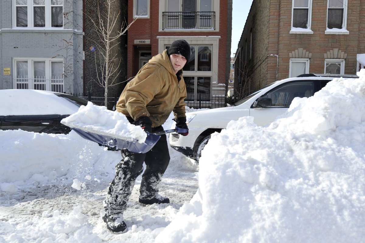 Winter storm brings weather warnings in Midwest