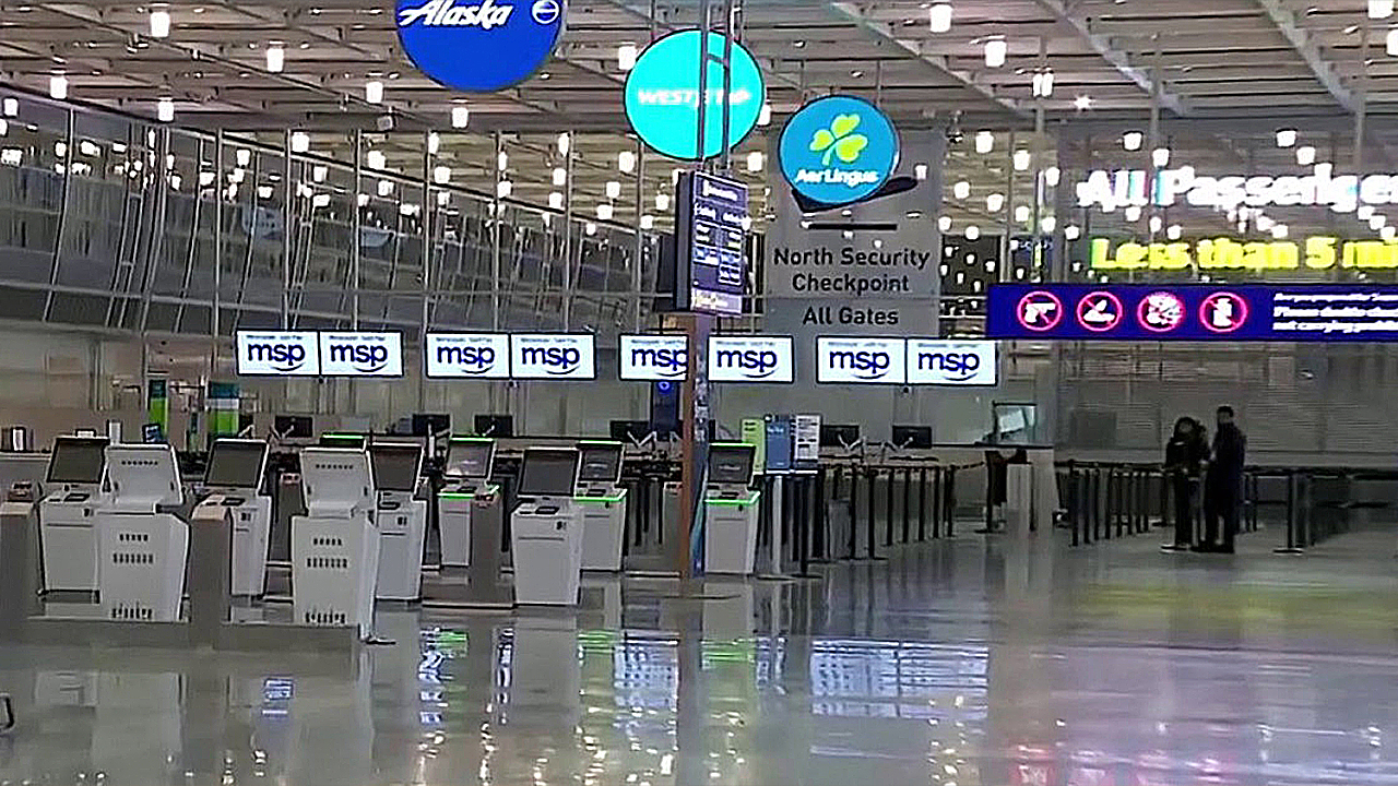 2K flights canceled in single day, turning major airport into virtual ghost town<br>