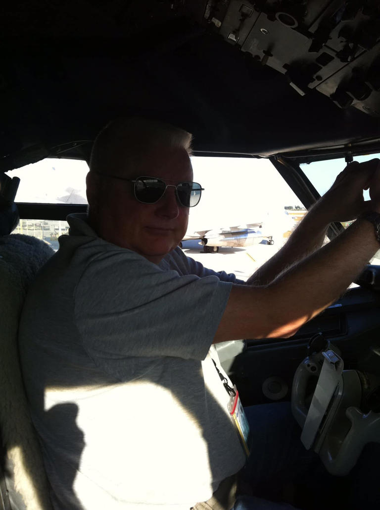 The last captain of a VIP Boeing 727: David Morrison and the final ...