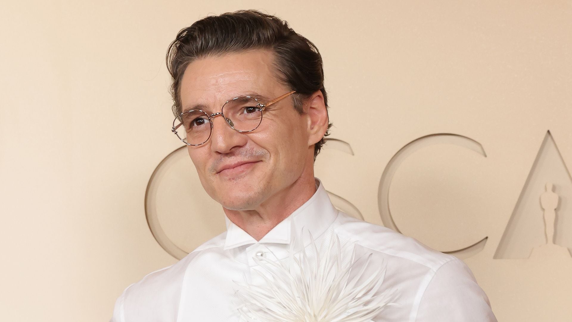 Pedro Pascal confirma su estatus de ícono de estilo con un 'look' de ...