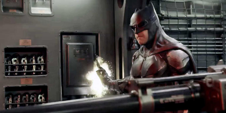 10 best Batman suit designs in DC movies & shows, ranked