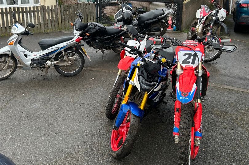 nuisance-balaclava-clad-bikers-caught-tearing-through-bedworth-like