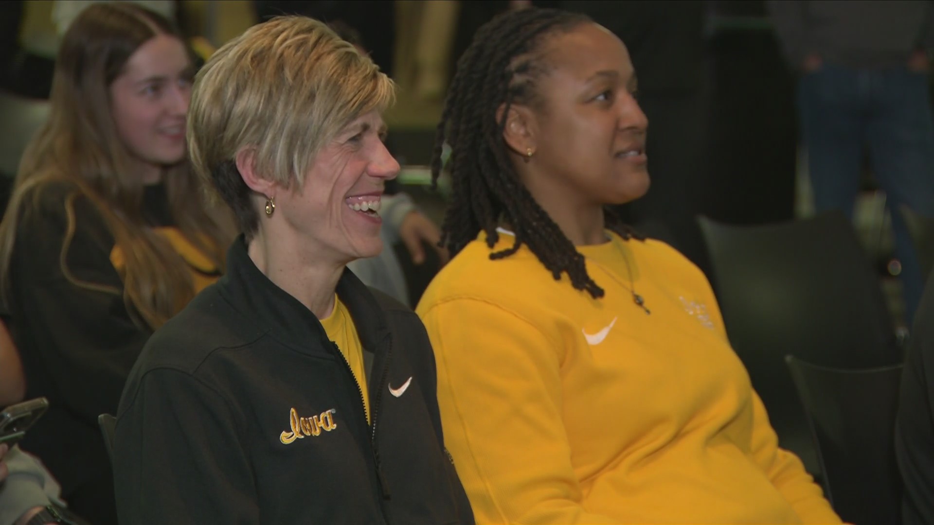 Iowa women's basketball receives a 2-seed
