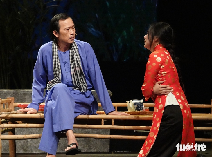 Hoài Linh và Sân khấu Mới đưa kịch dài ra Đà Nẵng