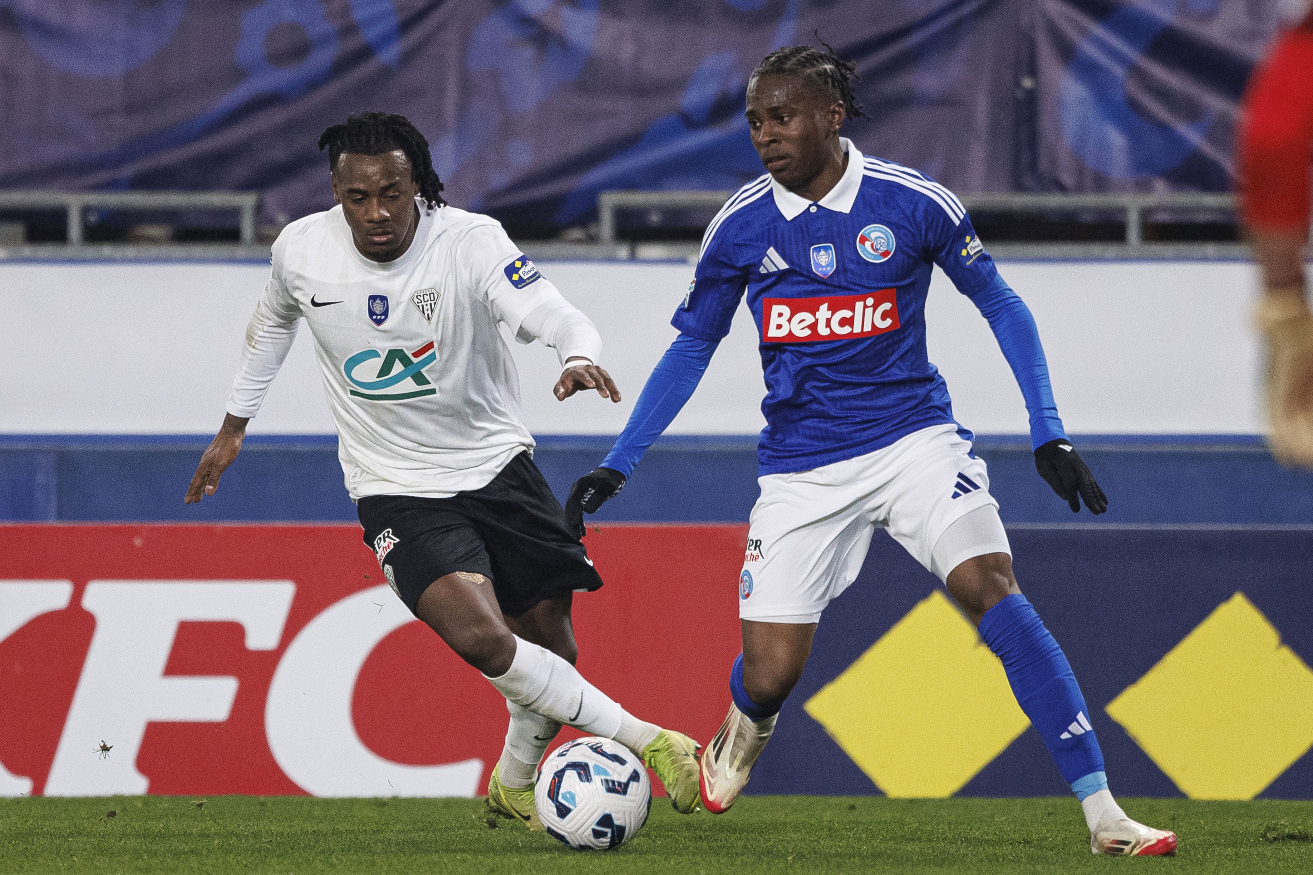 Report: Bayern Munich might be looking to sign Messi<br><br>