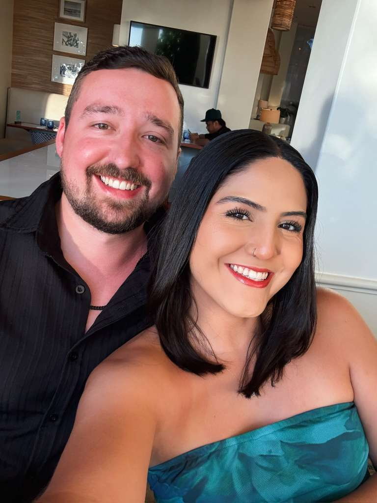 Milena Araya-Davis and her husband Matthew Davis. (Pix via Milena Araya-Davis / SWNS)