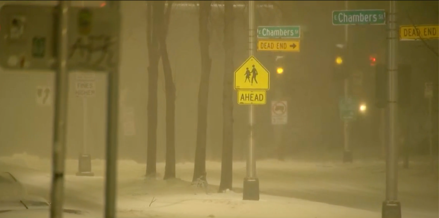 Wind and snow impact road conditions in Milwaukee