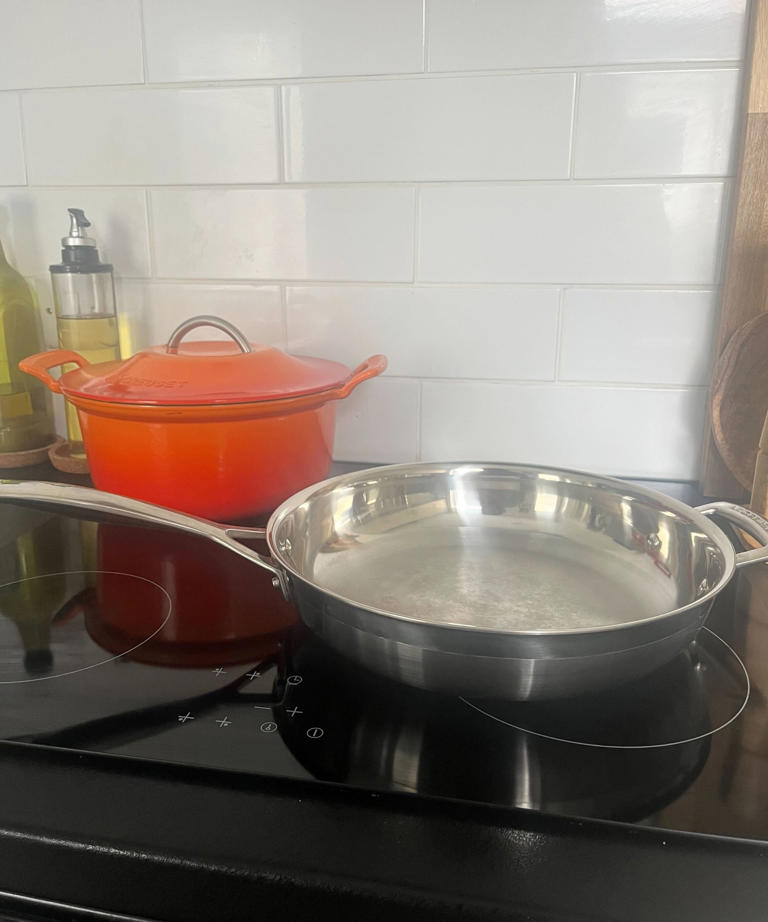 I thought I’d ruined my stainless steel pan: Then a chef showed me this ...