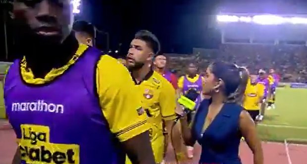 No me rompas los huevos: la respuesta de un ex-Peñarol a una periodista ...