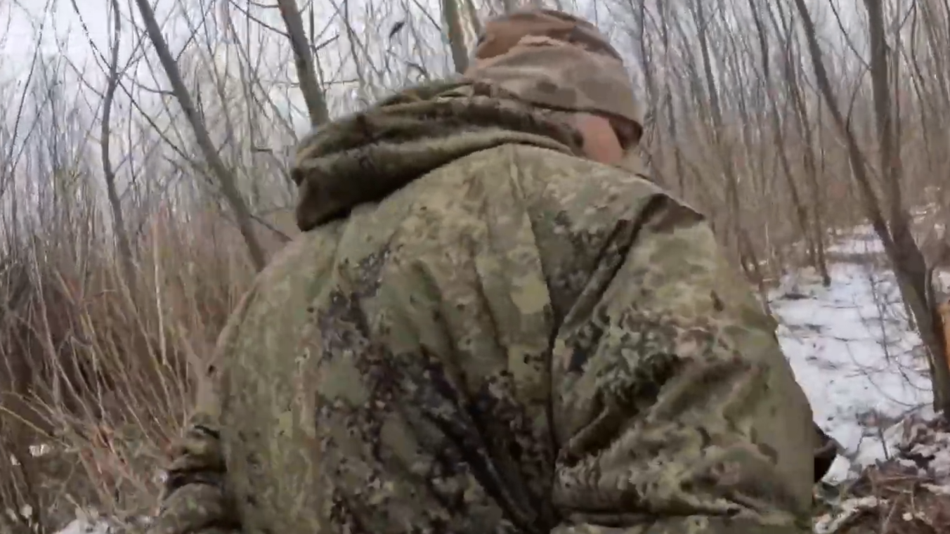 Watch Ukrainian special forces slip behind Russian lines then strike