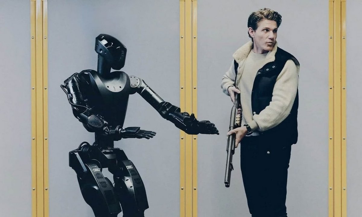 Mike Leblanc et le Phantom MK-I © Foundation