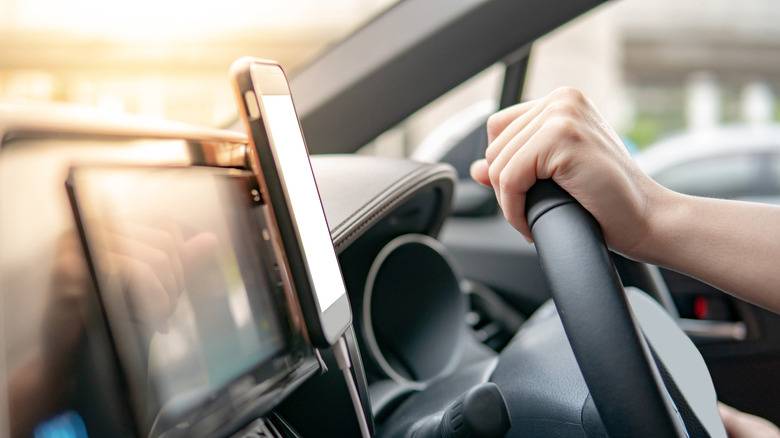 9 cool new car gadgets to upgrade your driving experience