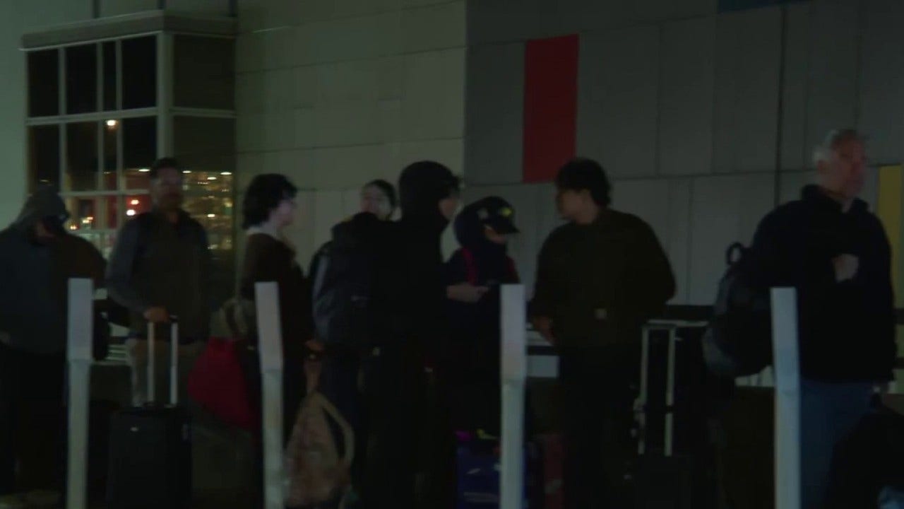 Long lines at Austin airport; officials expect record-breaking volume ...