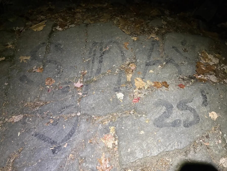Hiker shares photo of disturbing discovery on mountain trail: 'Such a ...