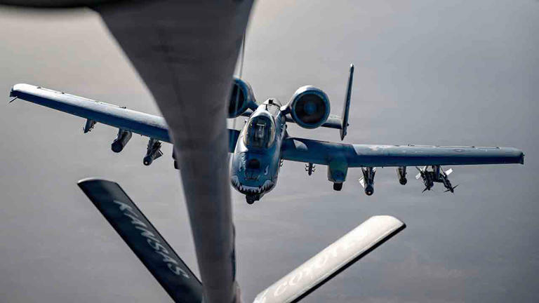 Az Egyesült Államok fotókat tett közzé az A-10 Thunderbolt II ...