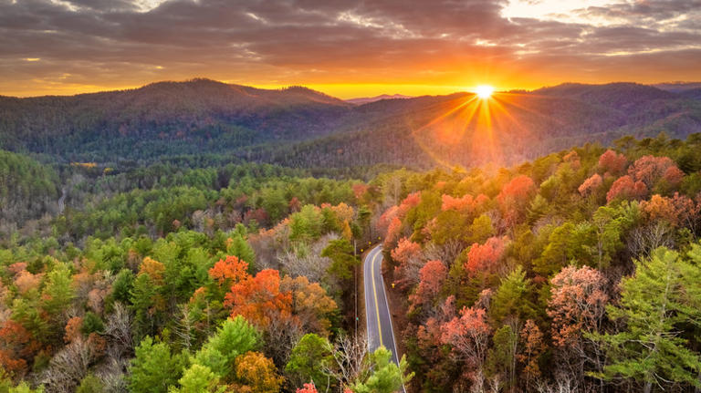 The 5 best places to camp in the Blue Ridge Mountains, according to ...