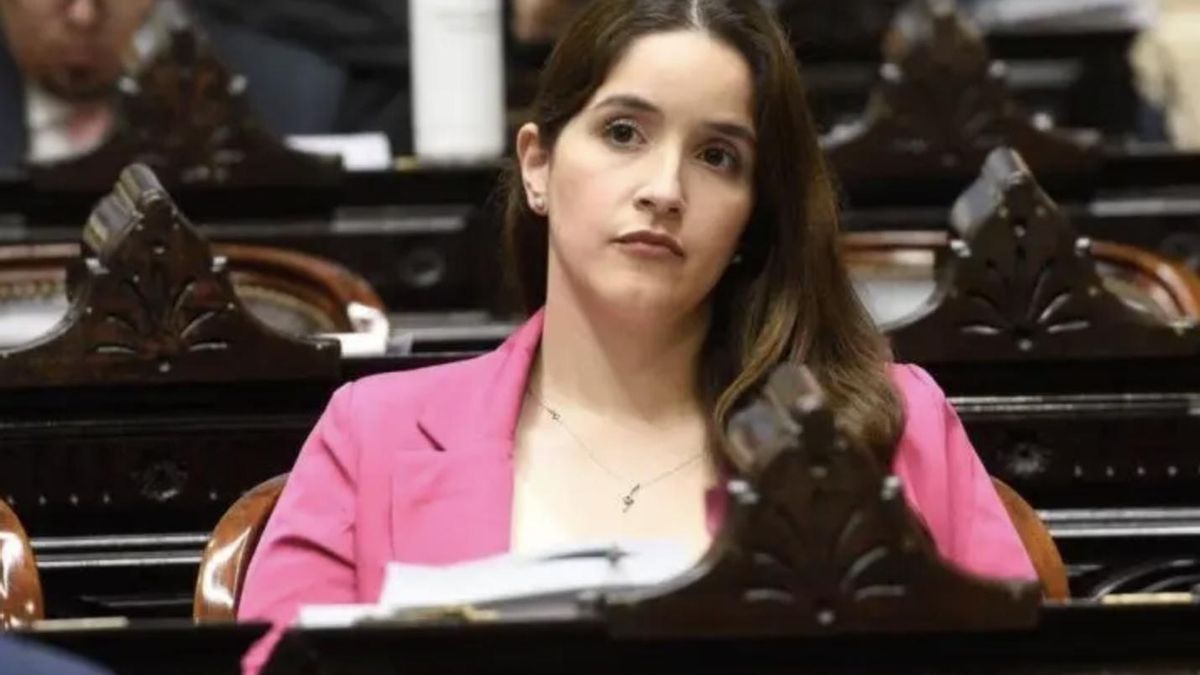 La oficialista Rocío Bonacci sigue la tradición de Pereyra: lleva dos años de mandato sin intervenciones en el recinto