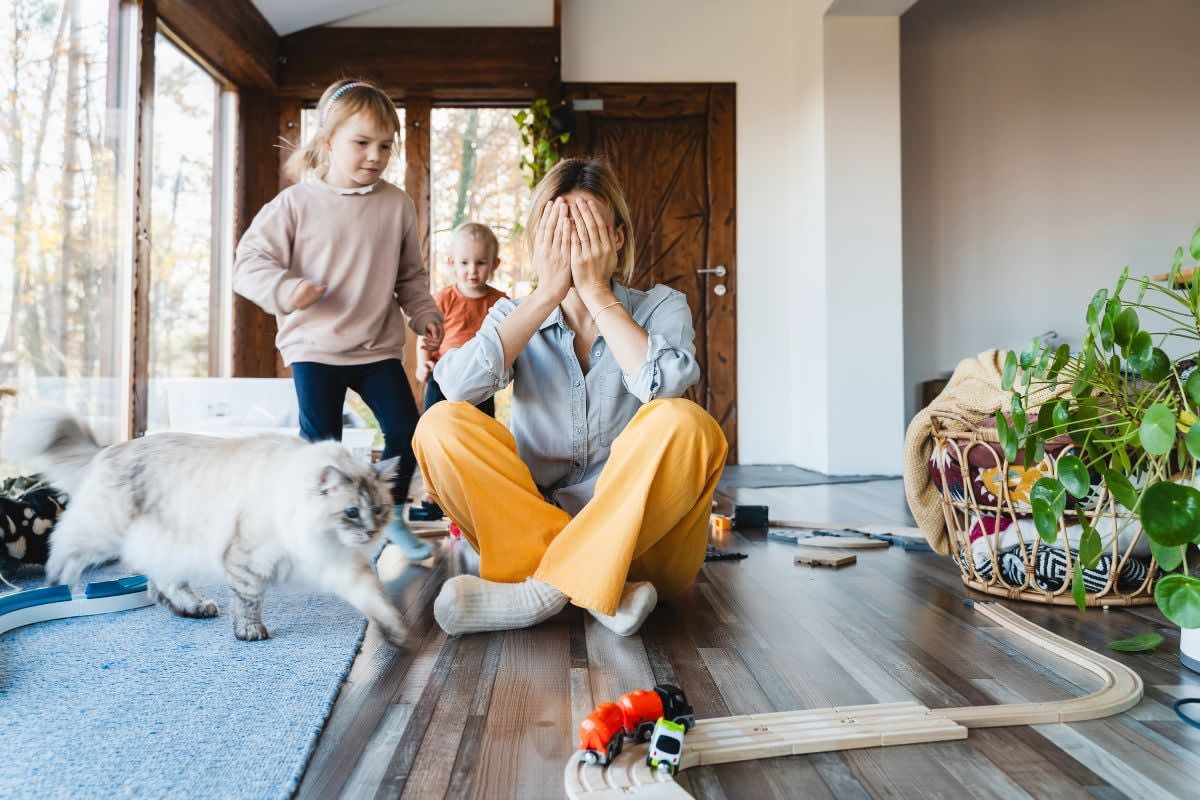 Are you suffering from single parent burnout? These are the 4 signs you ...
