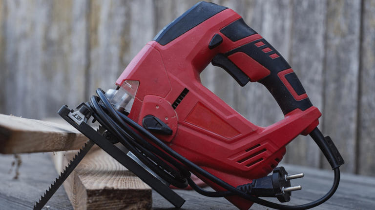 This beginner's jigsaw guide will unlock a world of DIY possibilities