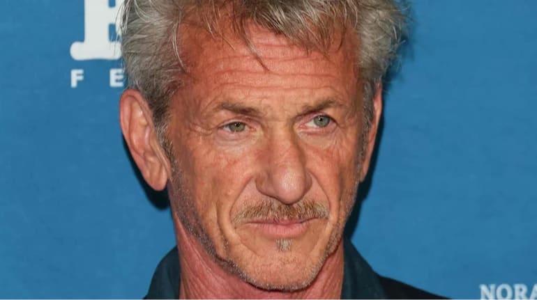 Sean Penn comes to Ukraine instead of attending Oscars – video<br><br>