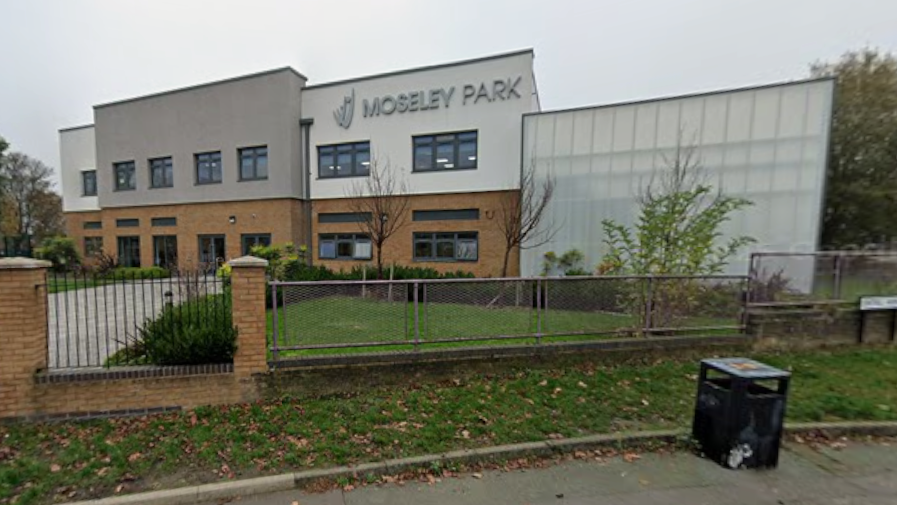 Boy released on bail after gun found at school<br><br>