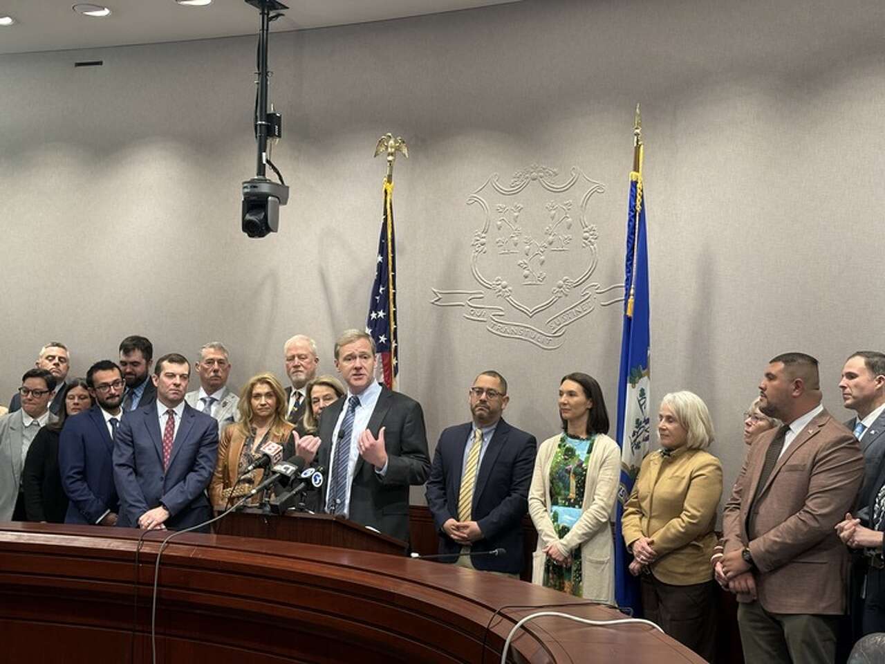 Connecticut lawmakers pitch $100M to $150M in property tax grants to ...