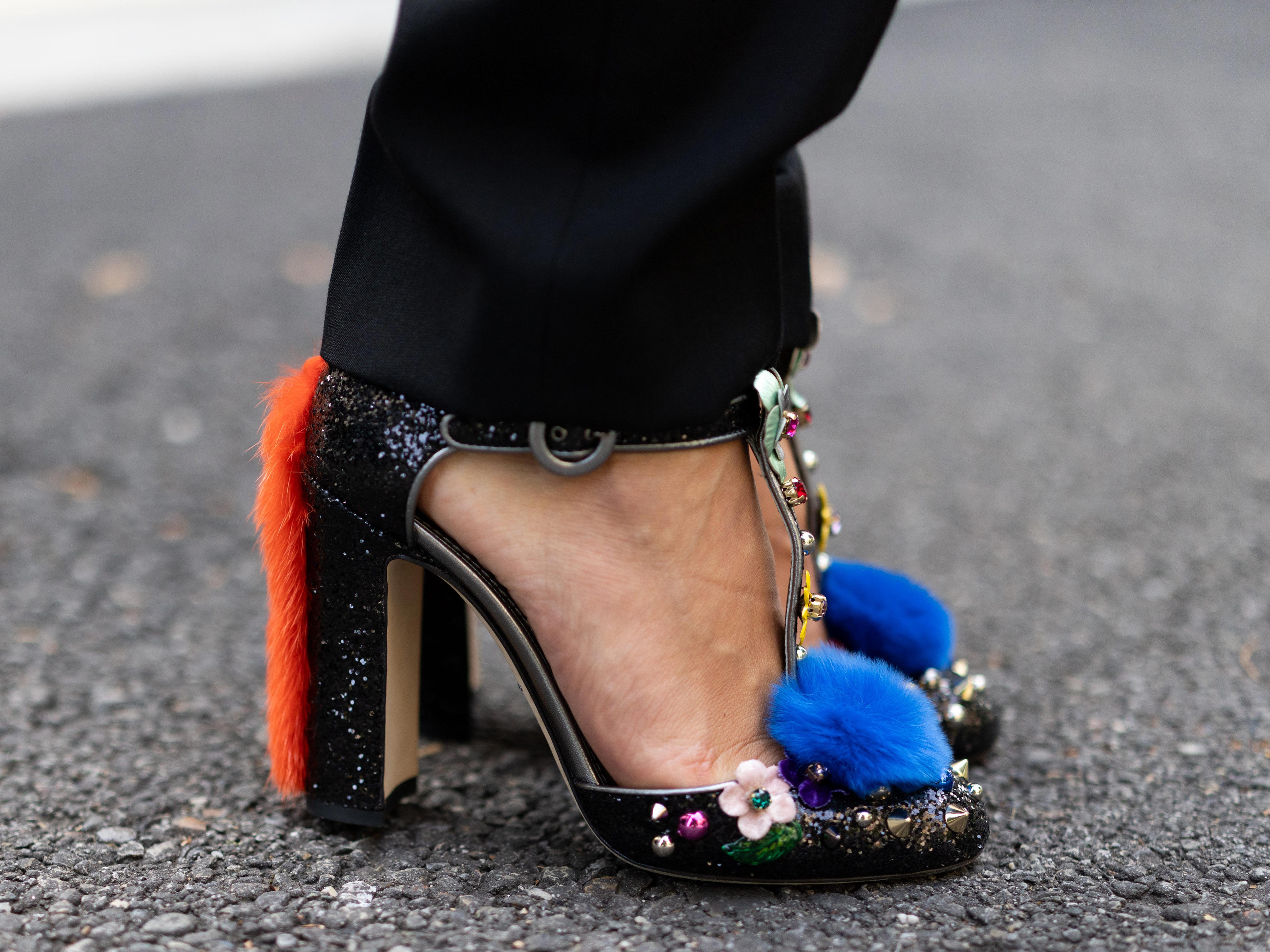 4 shoe trends that are in right now and 3 that are out, according to ...
