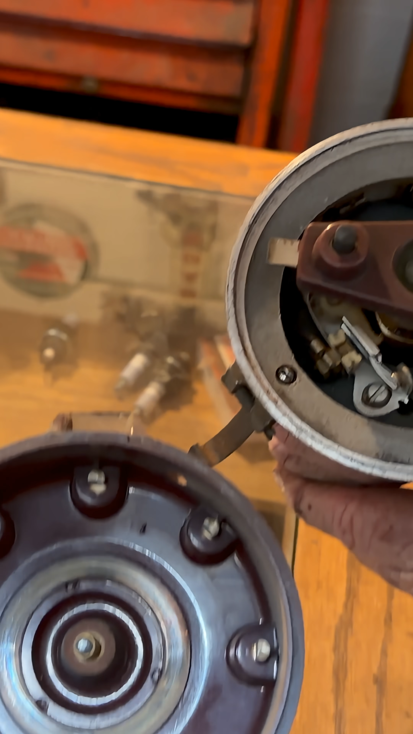 1950s DuCoil racing distributor that powered hot rods