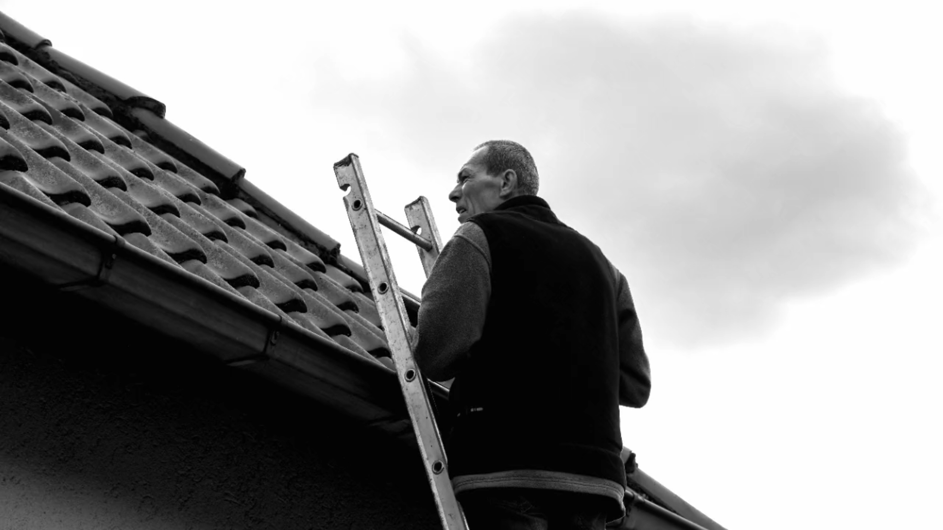 12 lifestyle habits that become dangerous after 60<br><br>