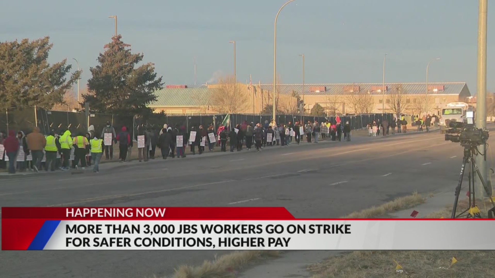 3,800 workers are on strike at one of the largest meatpacking plants in ...