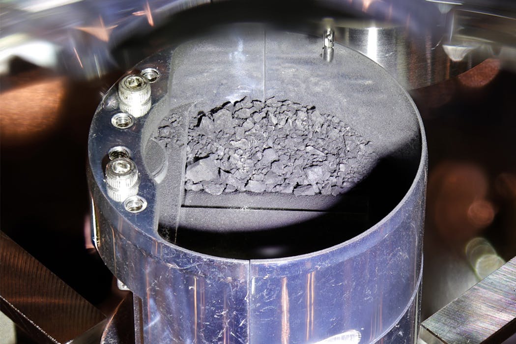 All 5 fundamental units of life’s genetic code were just discovered in ...