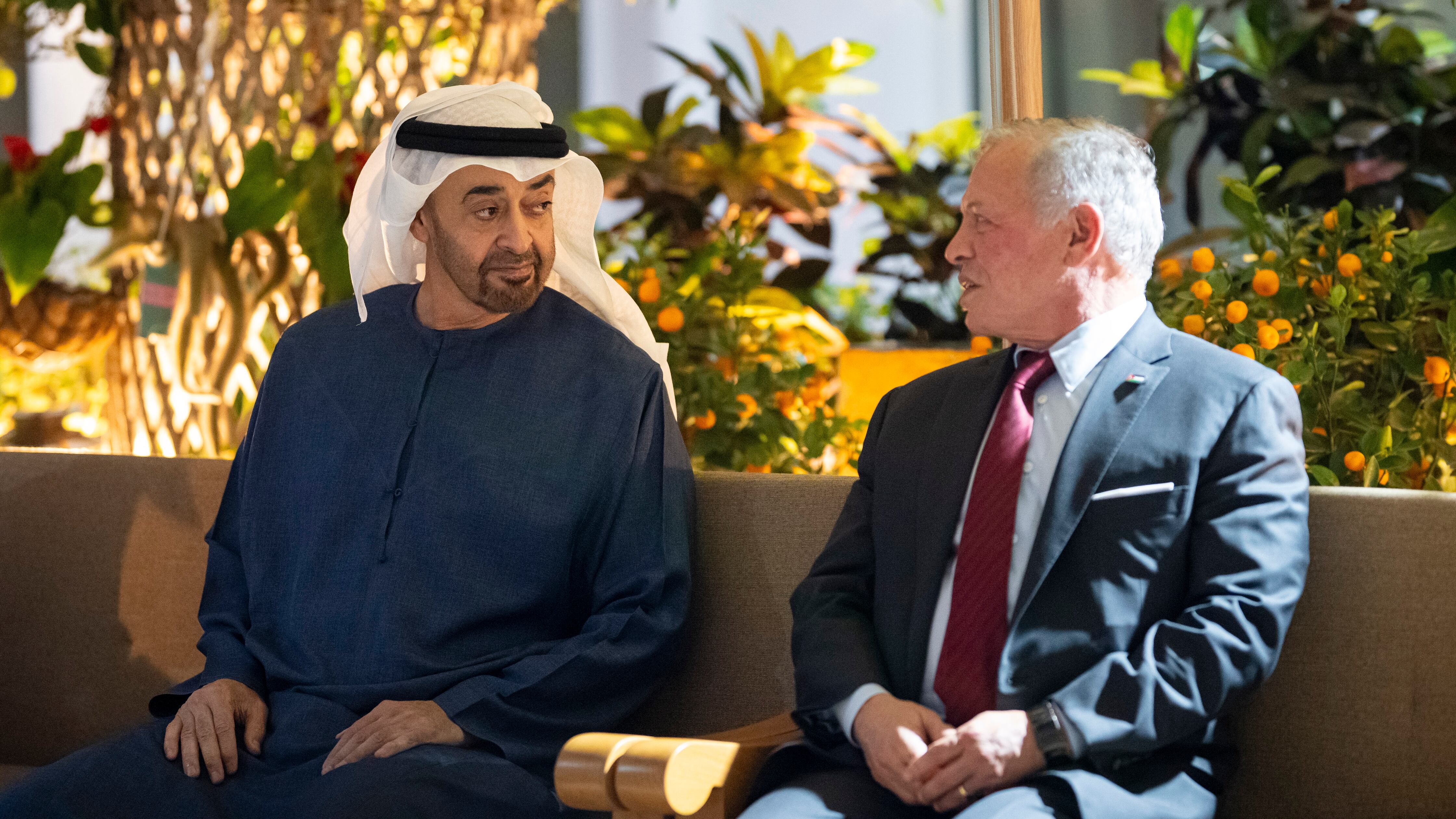 President Sheikh Mohamed Holds Talks On Iran War With Jordan s King 